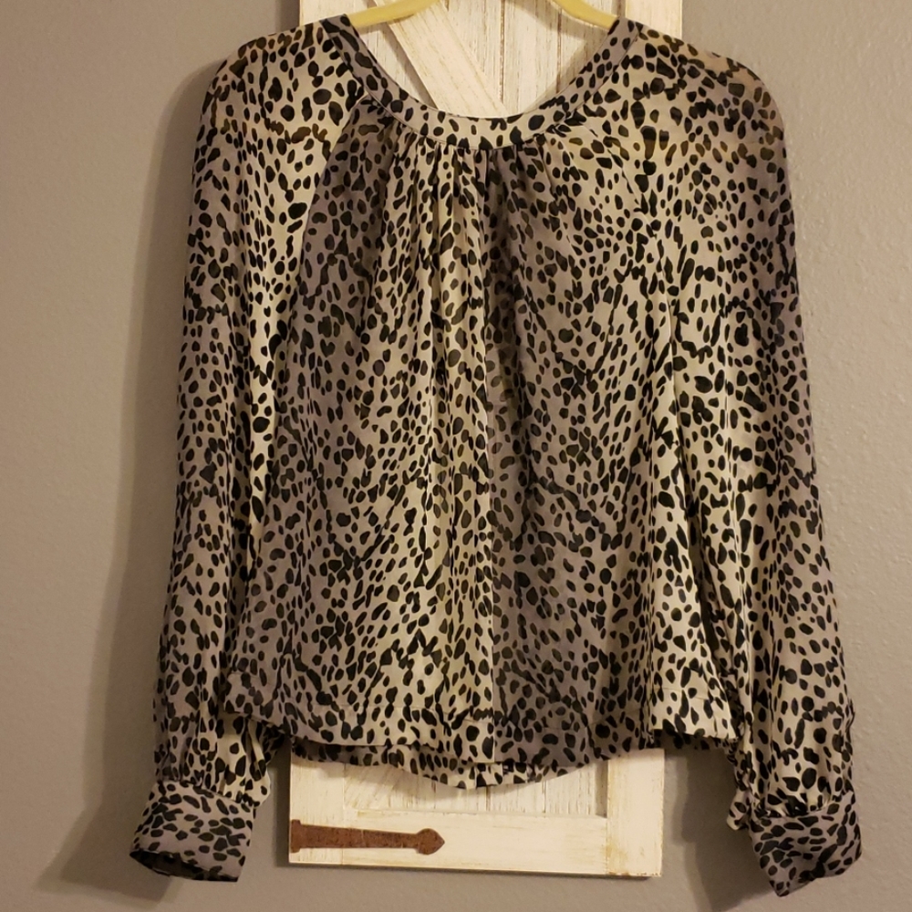Jennifer Lopez Split Back Blouse Size M